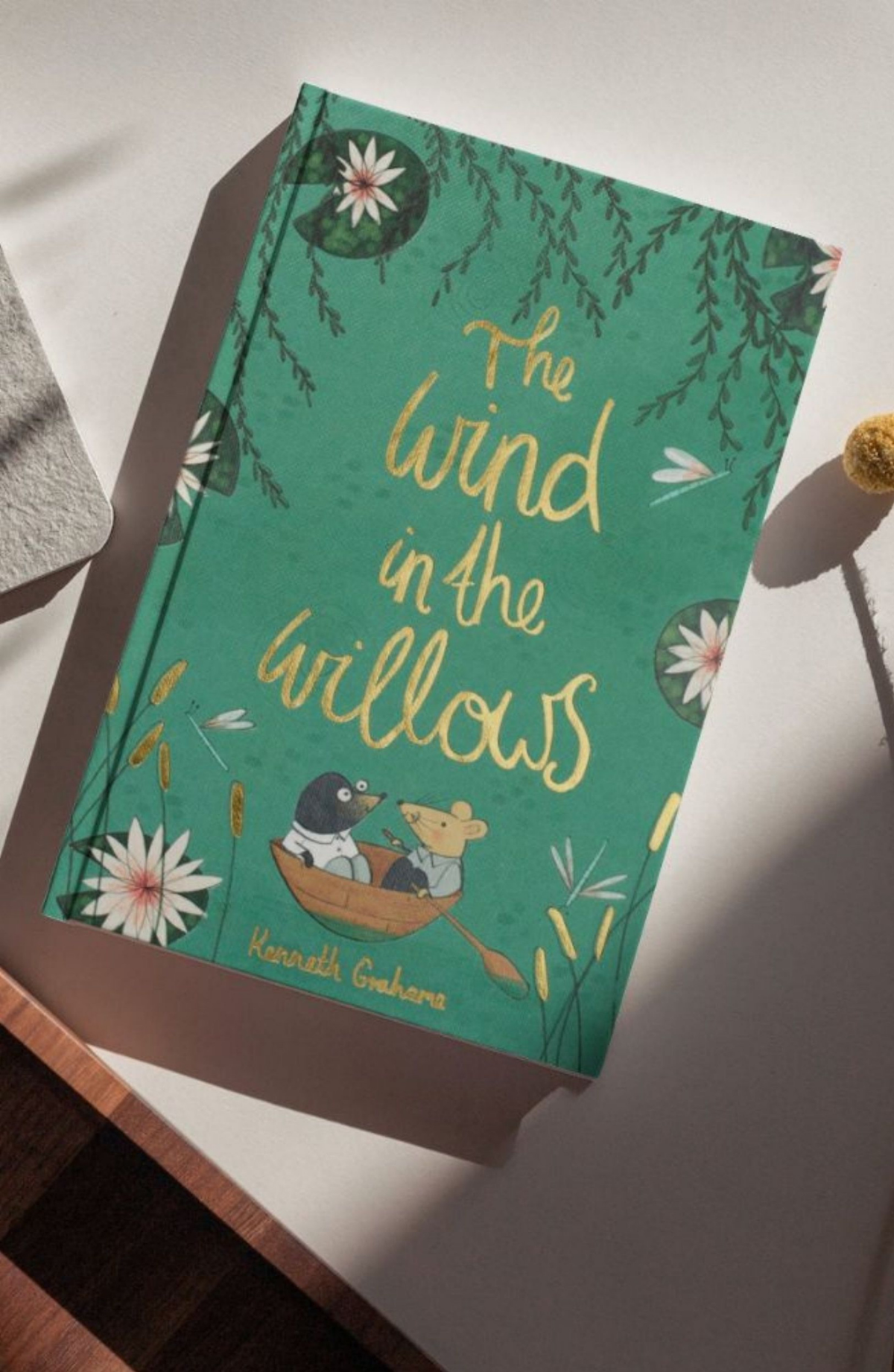 Wordsworth Collectors Edition l Wordsworth Collectors Edition l Wind in The Willows -Kenneth Grahame featuring the adventures of Rat, Mole, Badger and Mr Toad - Now only R219